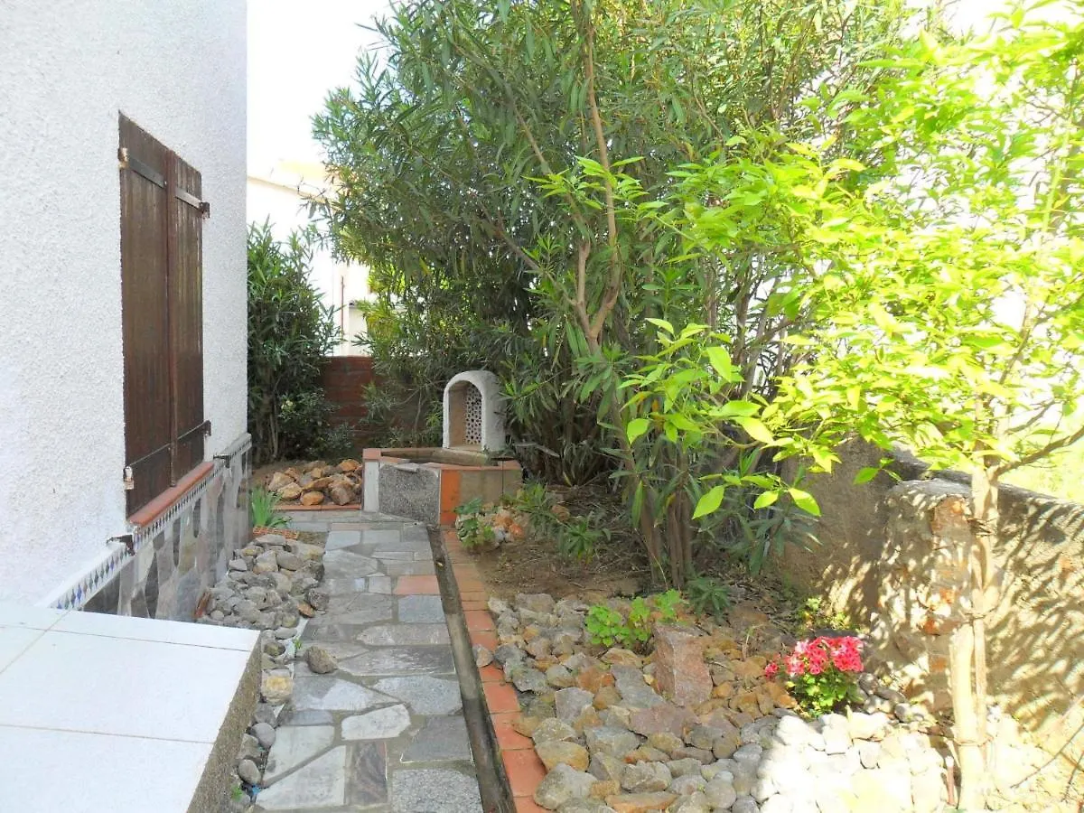 Holiday Home Josiane By Interhome L'Escala